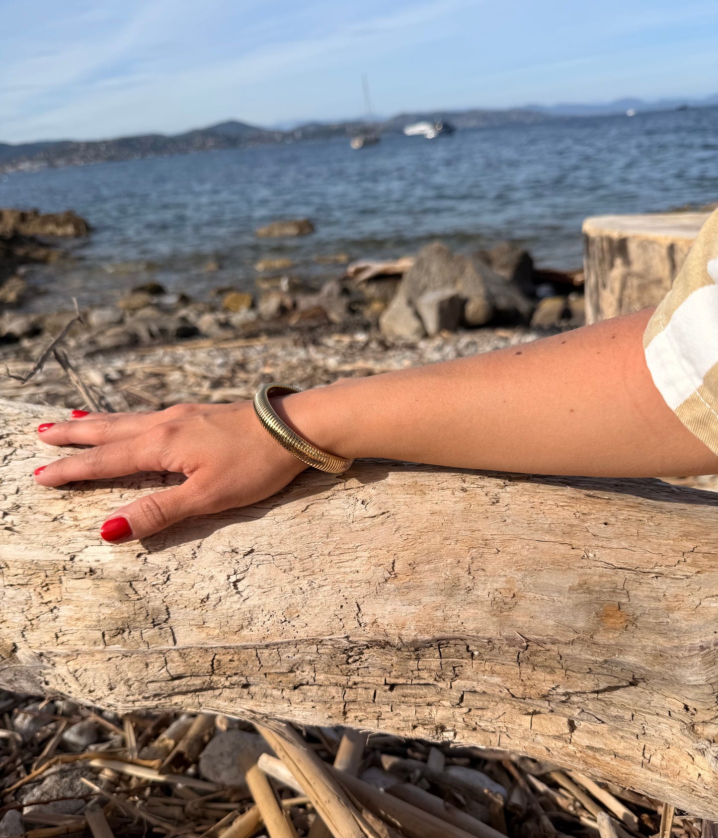 Bracelet-eclat-dore