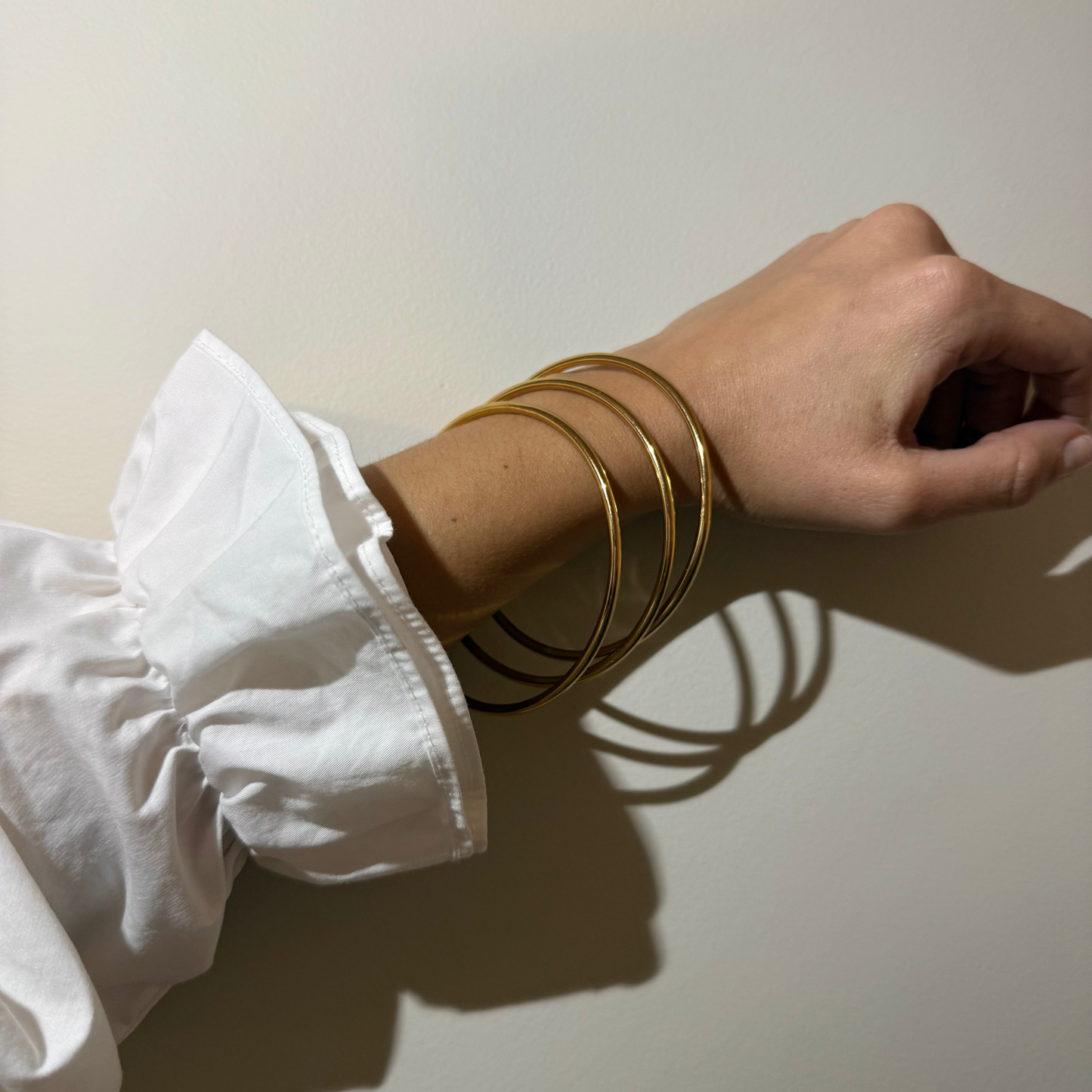 Bracelet jonc sable fin