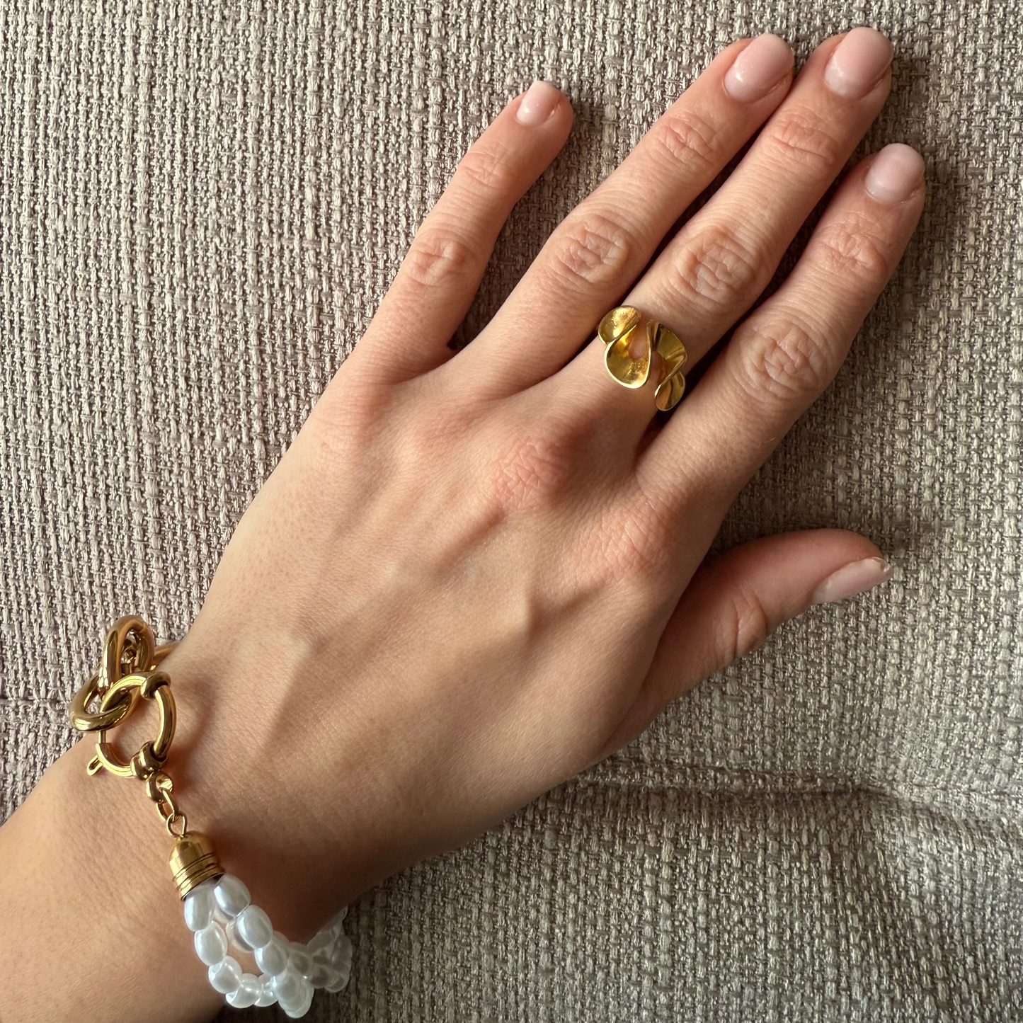 anemone bague ondulée