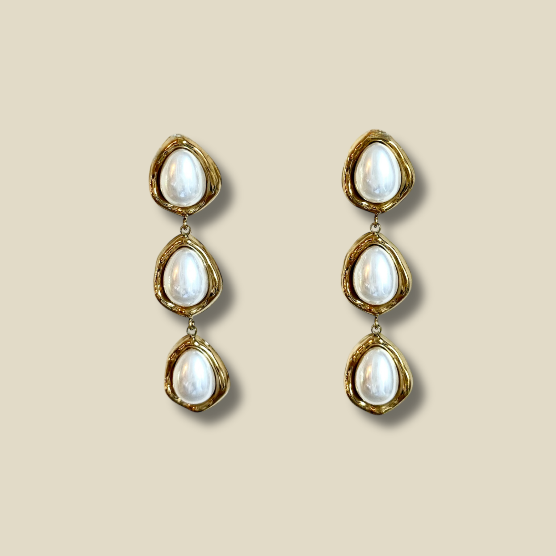 Boucles d'oreilles vagues d'or