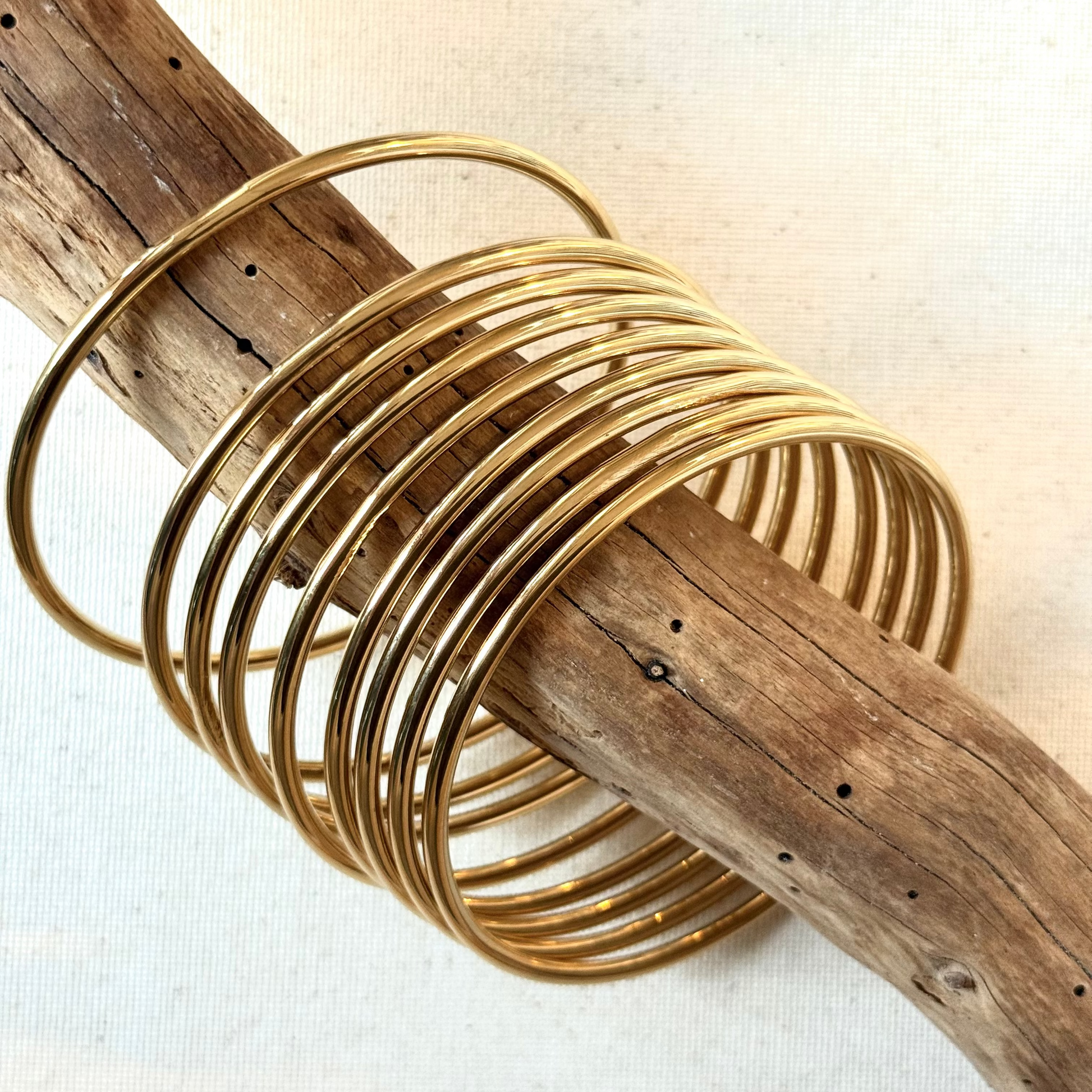 Bracelet jonc sable fin