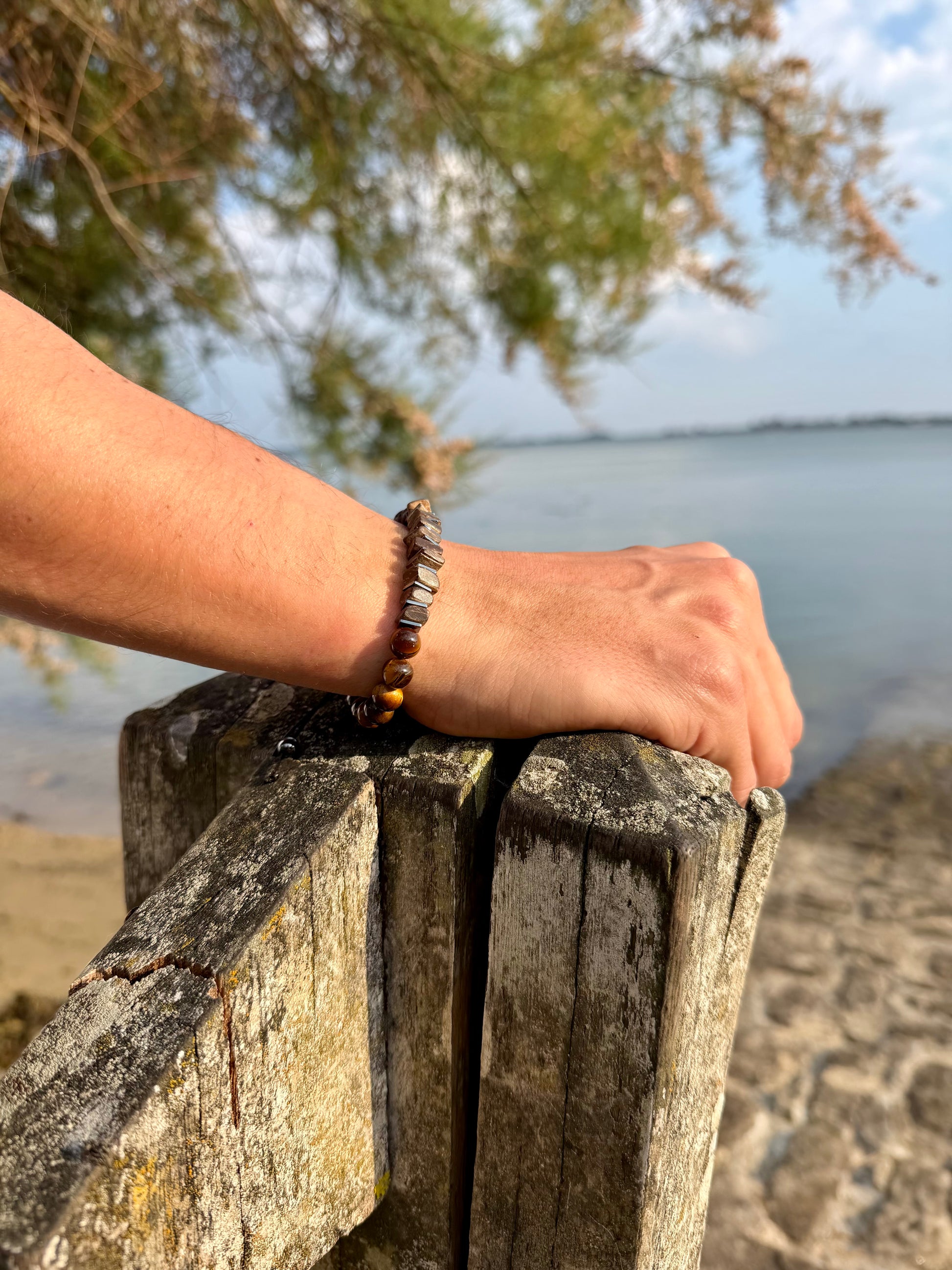 Bracelet roche brune marron 