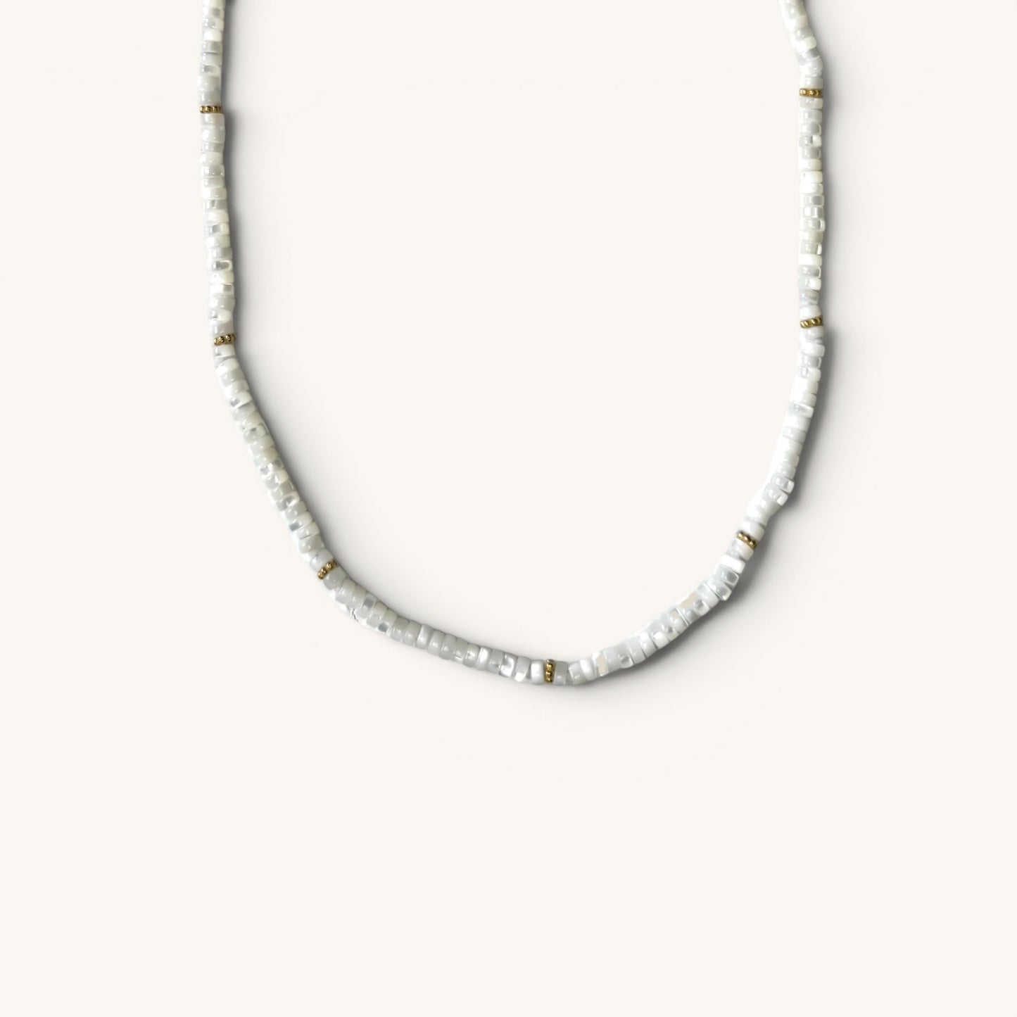 Collier-thalia-blanc