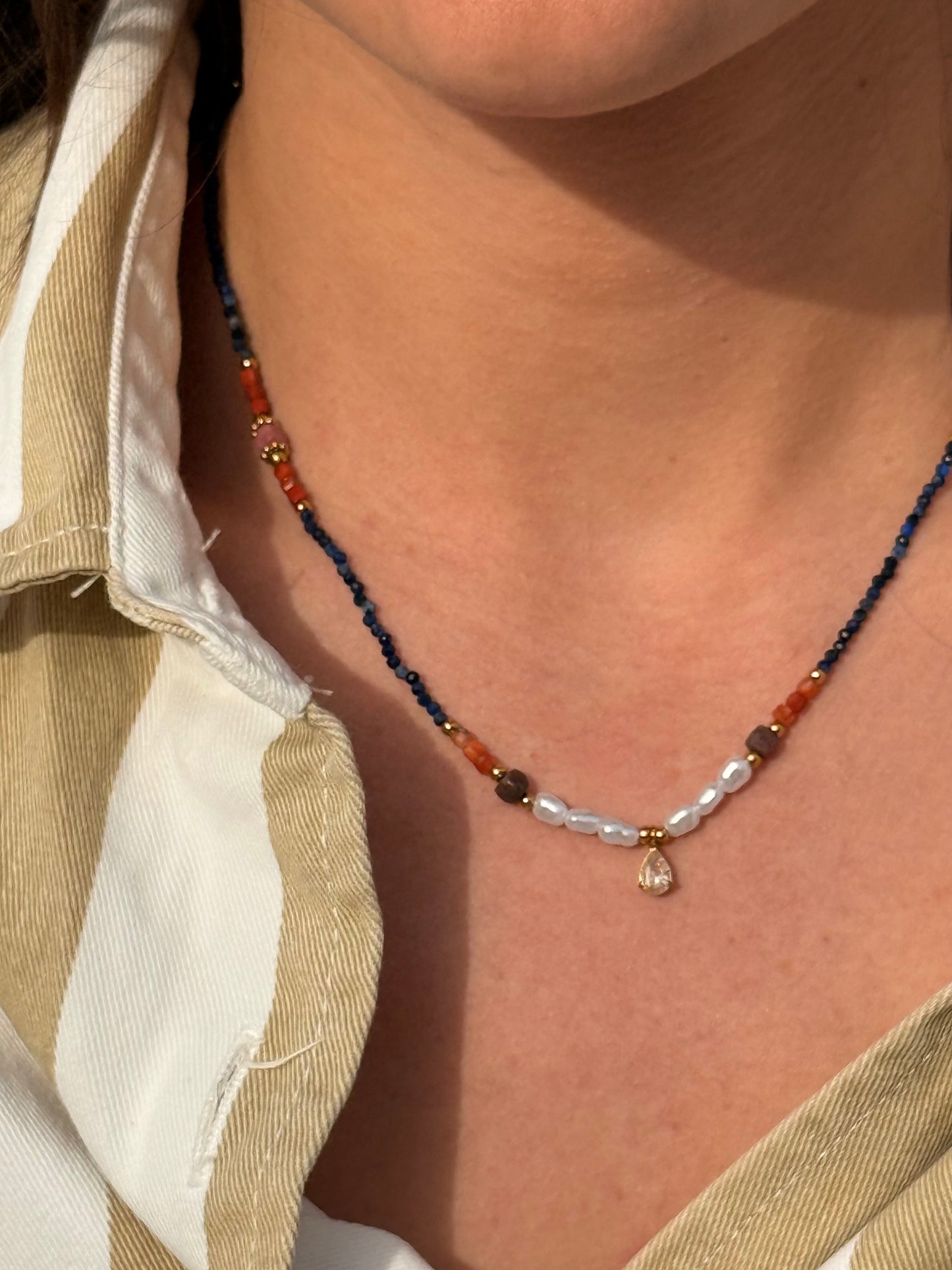 collier brume été Bleu-orange-violine