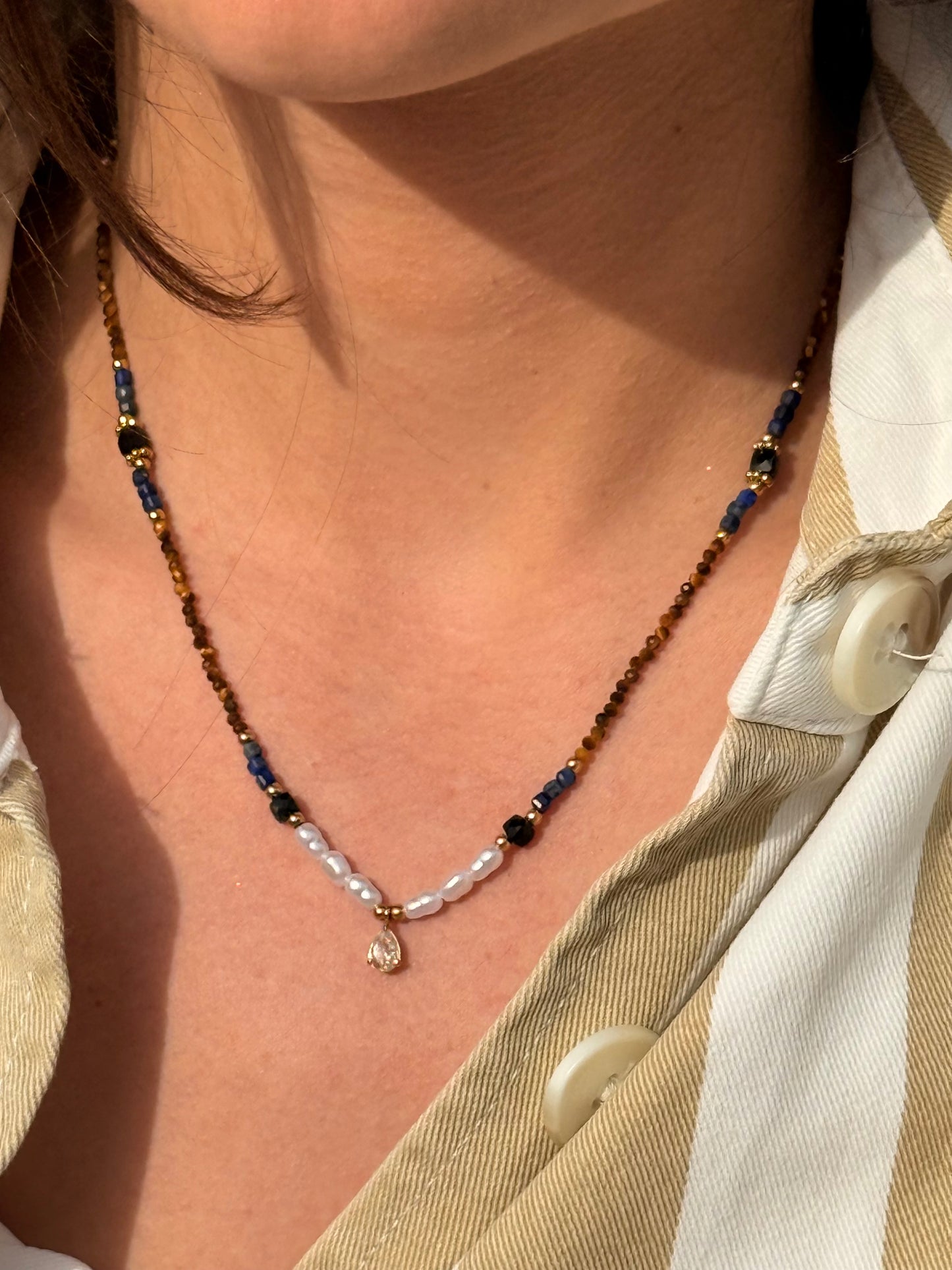 collier brume été marron-bleu